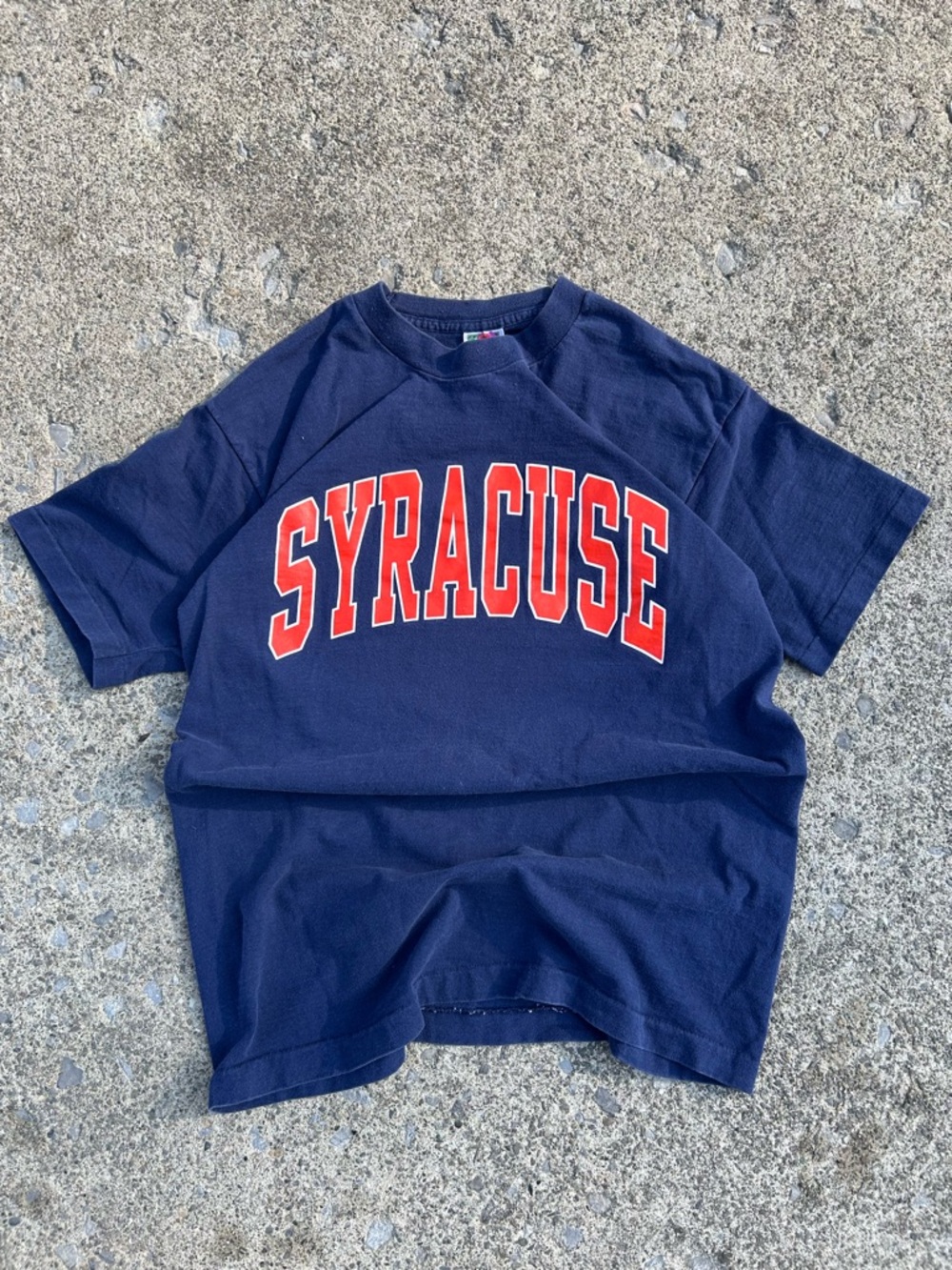 90’s vintage Syracuse university Navy single stitch Tee with Red Lettering